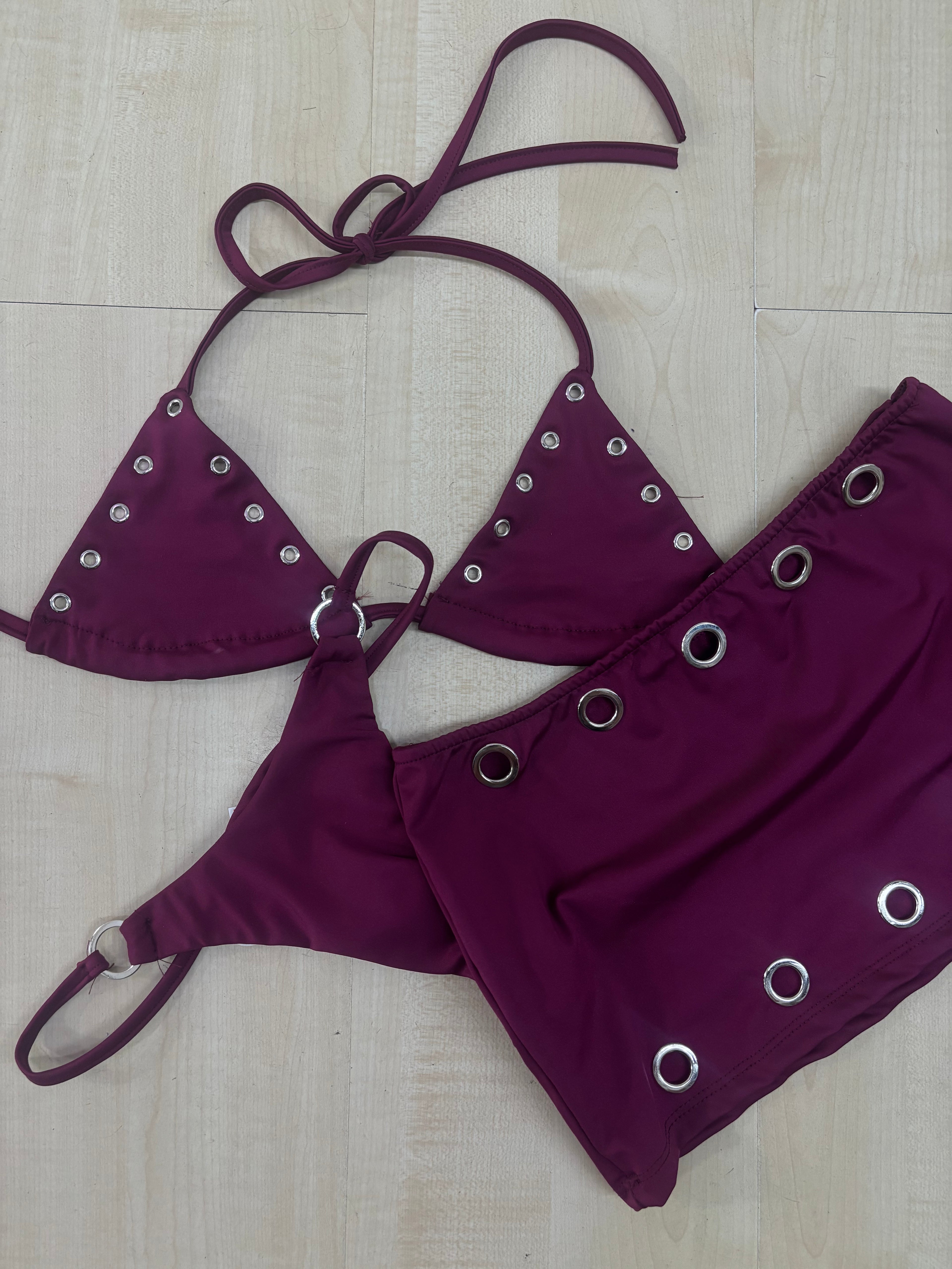 costume myk